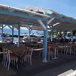 ξενοδοχείο σκάλα 2* Παραλία Ραχών